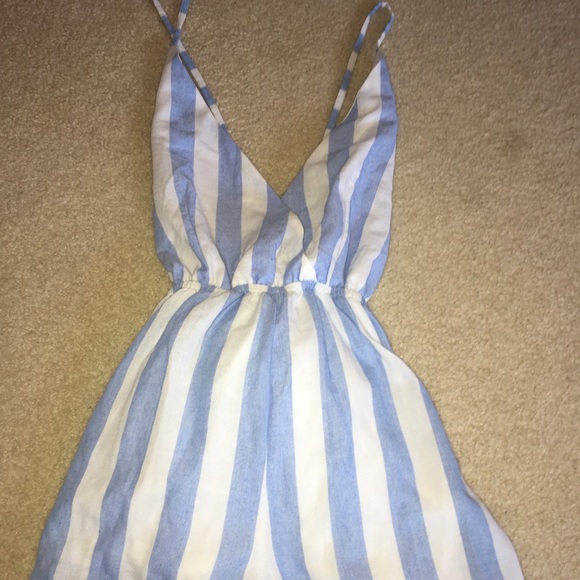 Romper - Picture 2 of 3